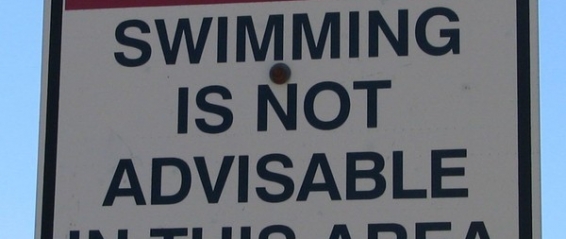 Warning Signs Swim Advisory Steveston July 25 07 L